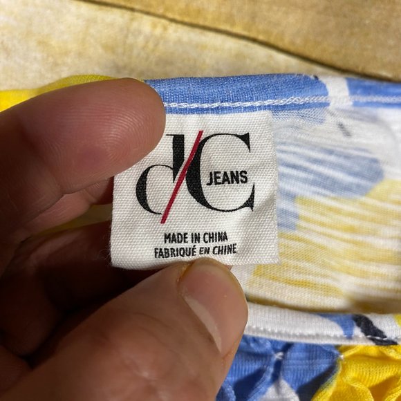 Coastal Grandma Shirt Size 4X Yellow White Blue Floral Blouse DC Jeans Casual - Picture 6 of 8